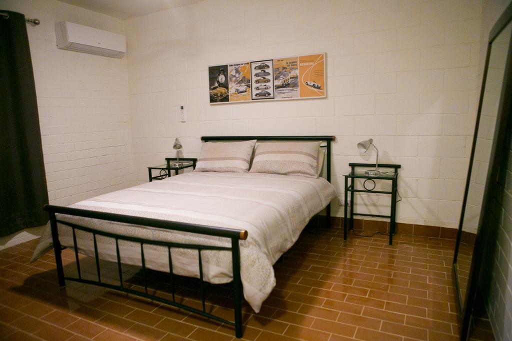 Hotel Breakaway Views 374 Alp St Coober Pedy Exterior foto