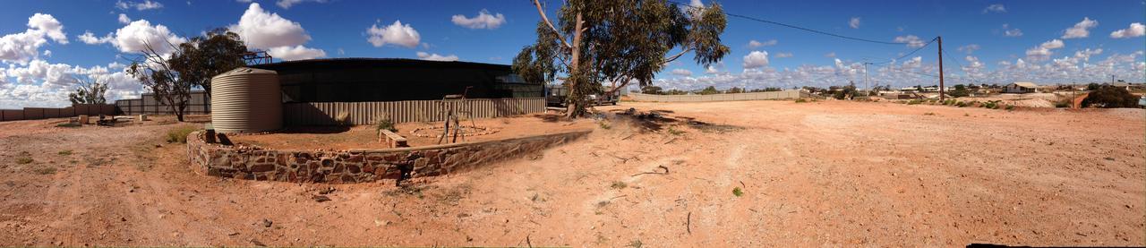 Hotel Breakaway Views 374 Alp St Coober Pedy Exterior foto