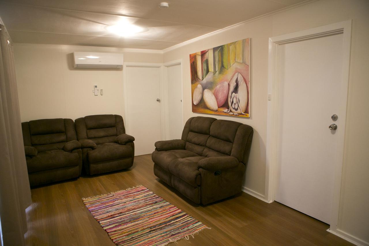 Hotel Breakaway Views 374 Alp St Coober Pedy Exterior foto